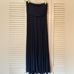 Maxi skirt - size S - navy blue